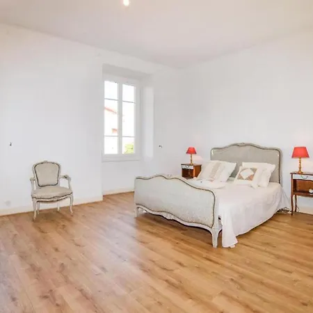 Daire 3 Bedroom Cozy In Ajaccio (Corsica)