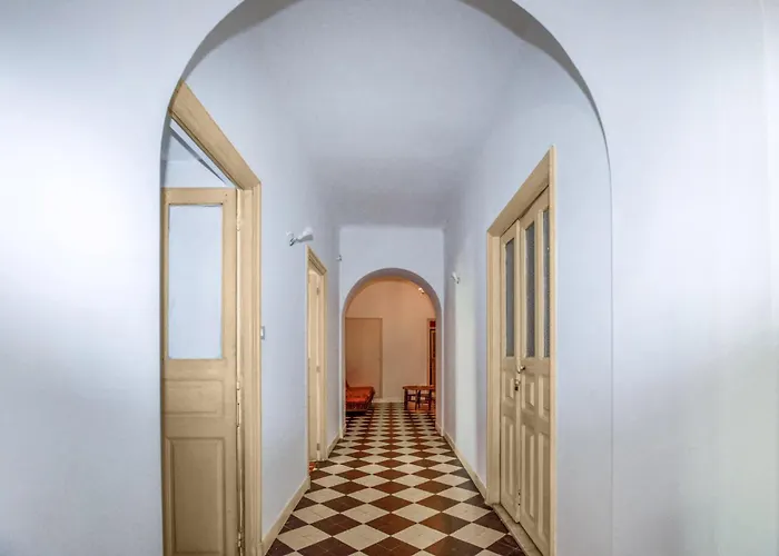 Apartment Awesome In With Wifi